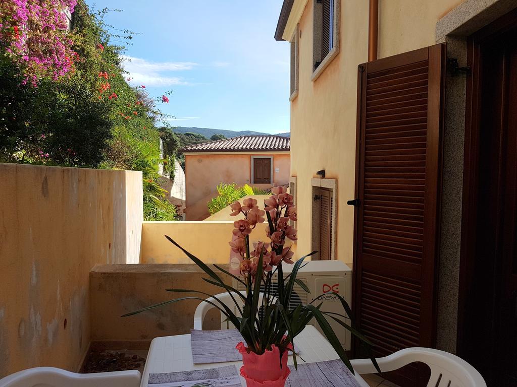 Residence Pala Stiddata With Panoramic Swimming Pool Trinita d'Agultu e Vignola Exterior photo