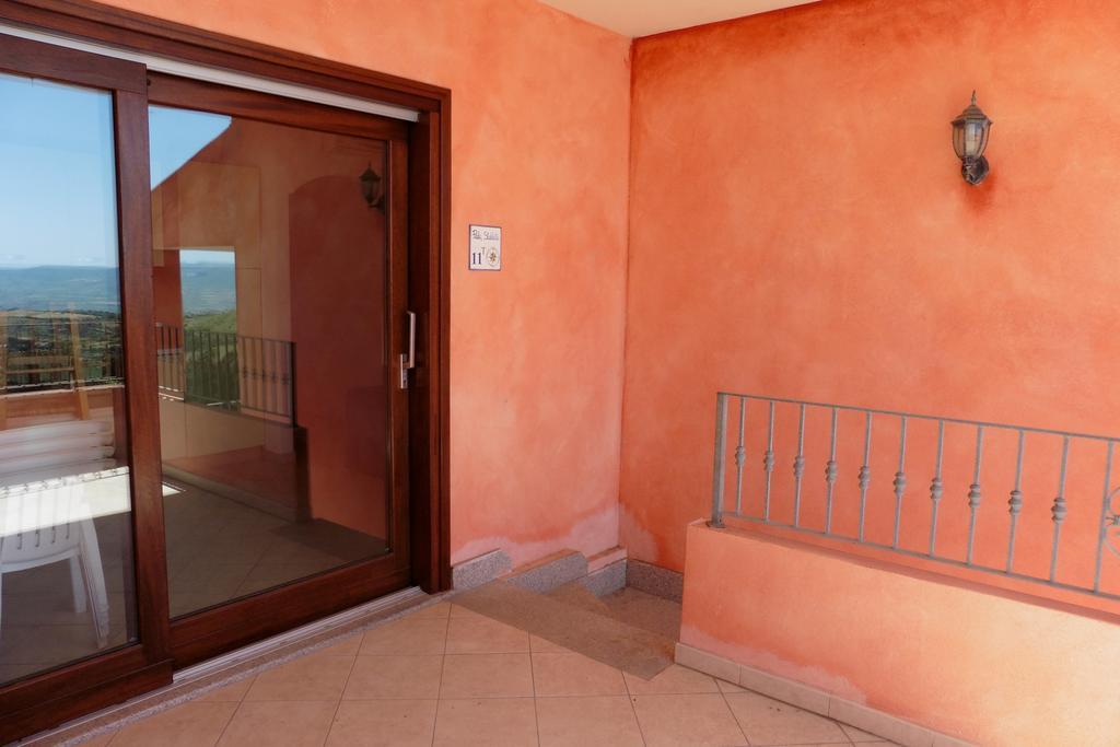 Residence Pala Stiddata With Panoramic Swimming Pool Trinita d'Agultu e Vignola Exterior photo