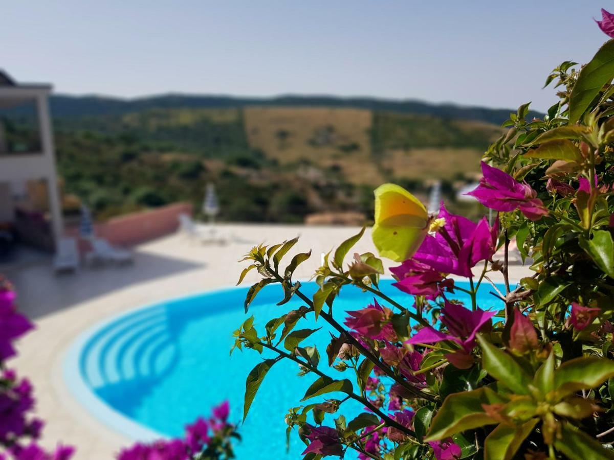 Residence Pala Stiddata With Panoramic Swimming Pool Trinita d'Agultu e Vignola Exterior photo